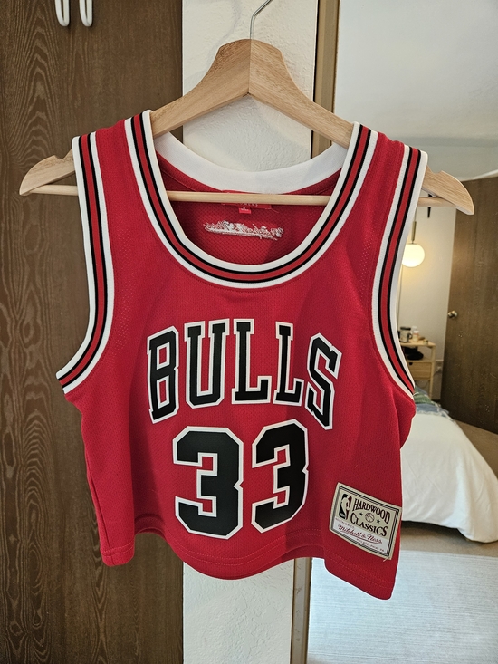 Mitchell & Ness Tops - Womens N&N Crop Tank Chicago Bulls 1997 Scottie Pippen Jersey